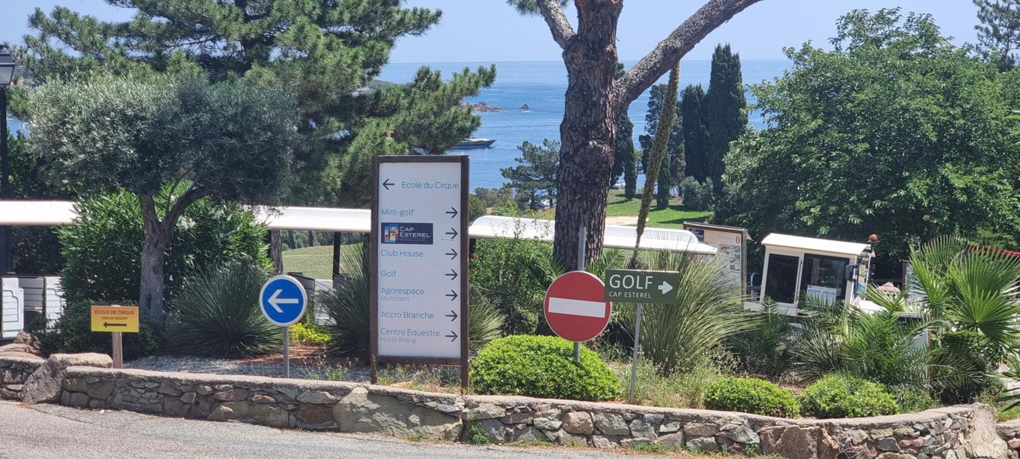 Agay Cap Esterel Le Hameau F2 Clim Plein Sud Dernier Etage Magnifique Vue Mer Saint-Raphaël Екстериор снимка
