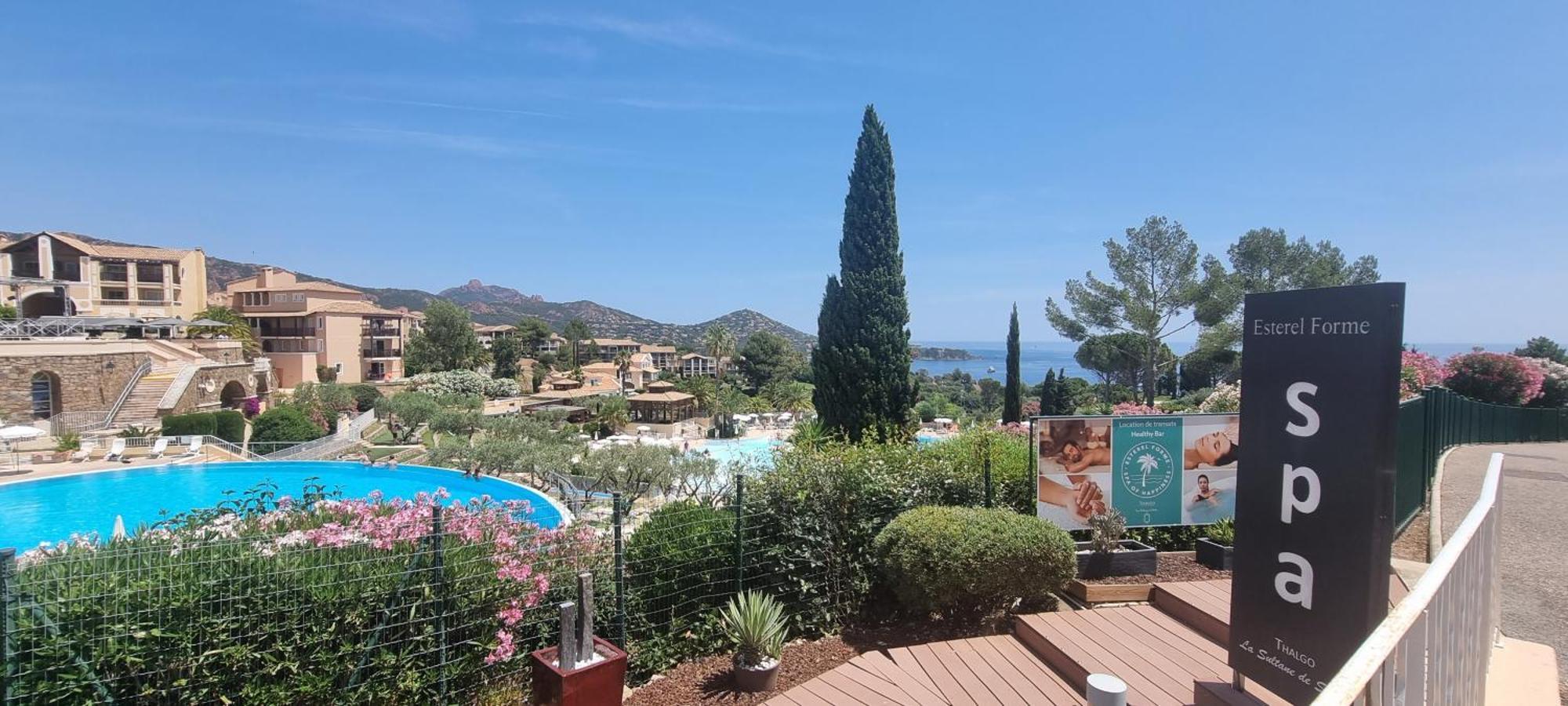 Agay Cap Esterel Le Hameau F2 Clim Plein Sud Dernier Etage Magnifique Vue Mer Saint-Raphaël Екстериор снимка